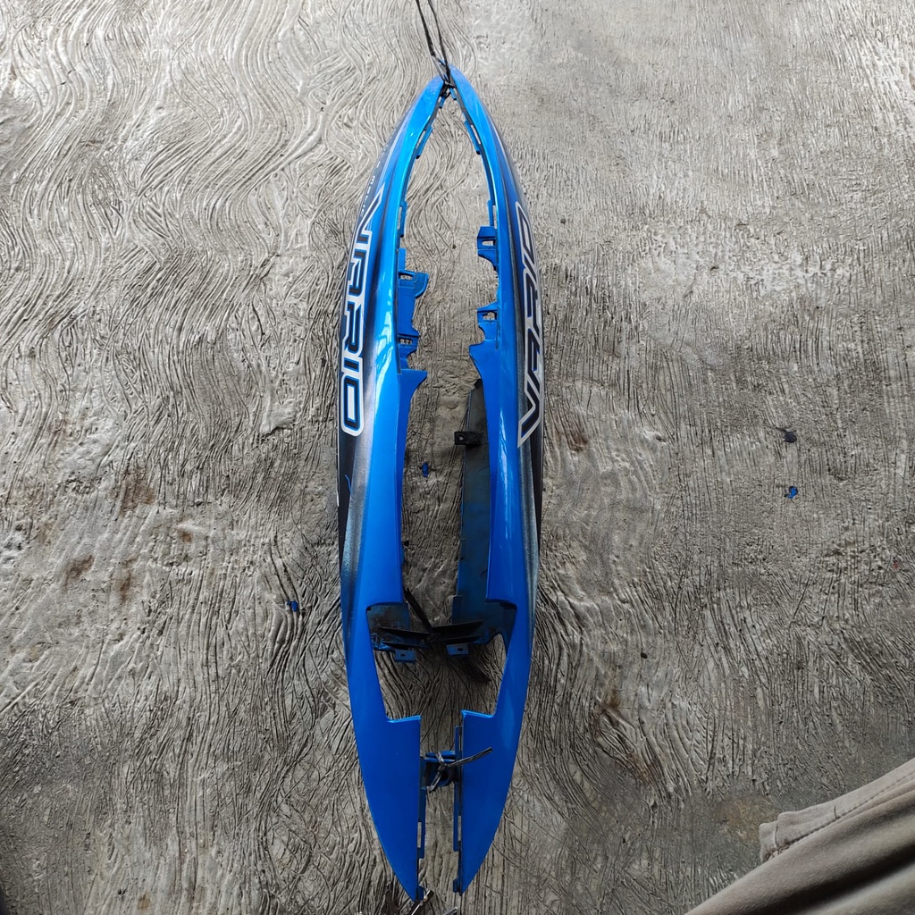 Cover body belakang Vario CW 110 karbu merah original belakang body copotan