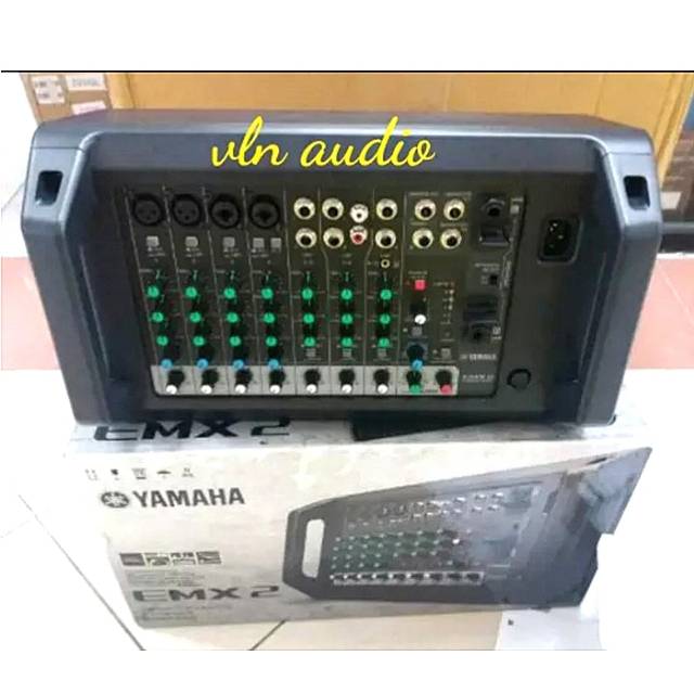 Power mixer YAMAHA EMX2  EMX 2  ORIGINAL