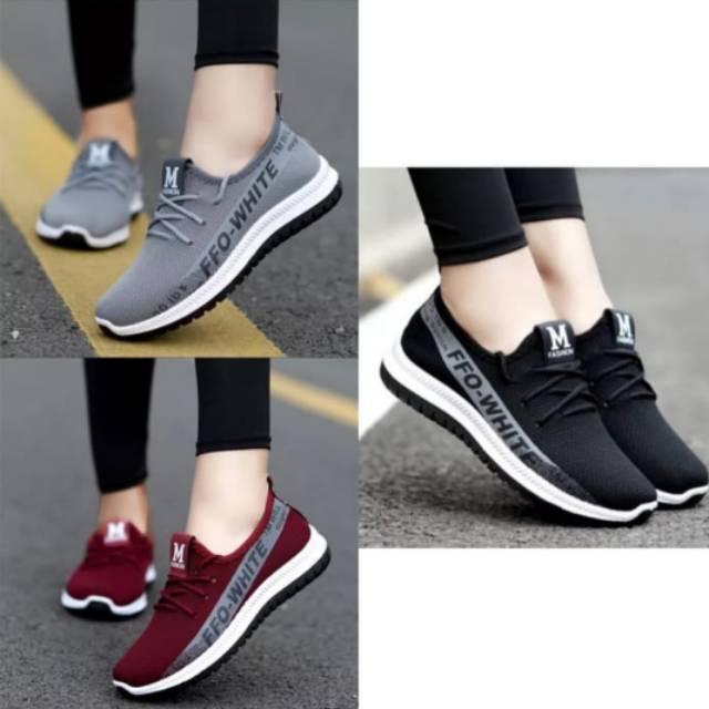 Sepatu santai sneakers pria wanita