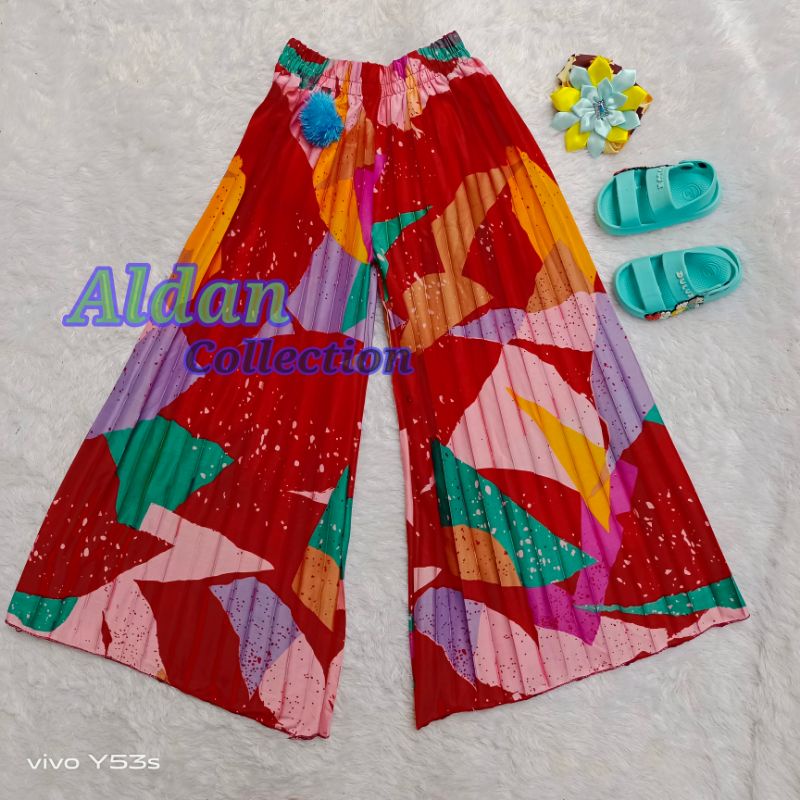 Celana Kulot Plisket Motif Belang Anak perempuan 6-10 Tahun / Celana Kulot Plisket Anak Perempuan / Kulot Plisket Motif / Kulot Plisket Anak / Celana Kulot Anak / Kulot Anak / Celana Panjang Anak Perempuan / Celana Anak Perempuan