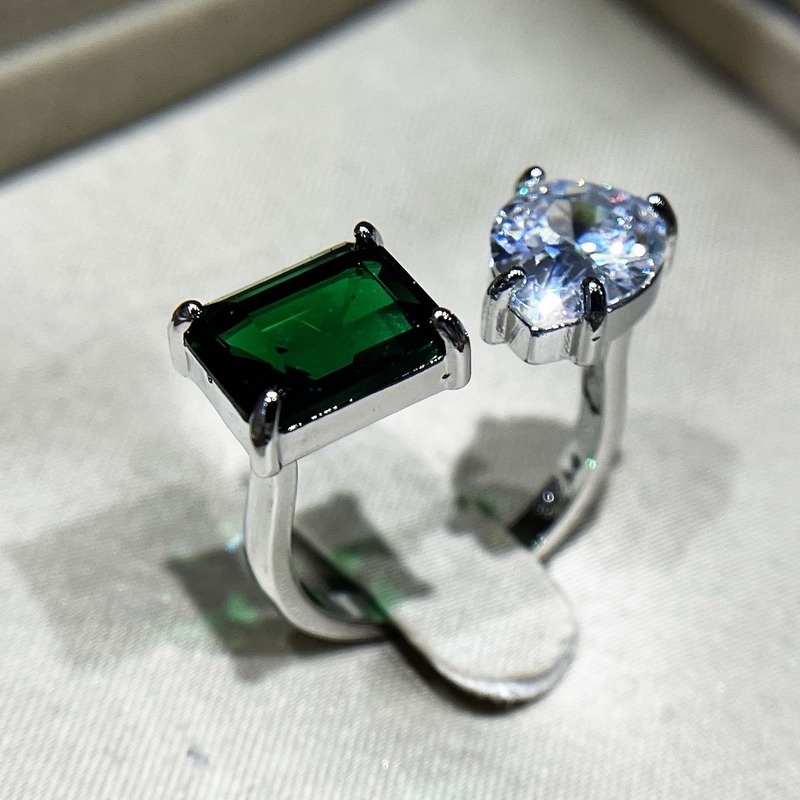 INS Cool Style Advanced Custom Natural Emerald Ring