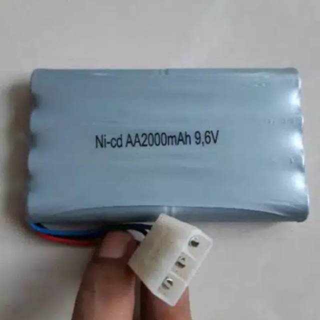 Batre rc 3 pin 2000 9,6 v mah plus charger 9,6 v