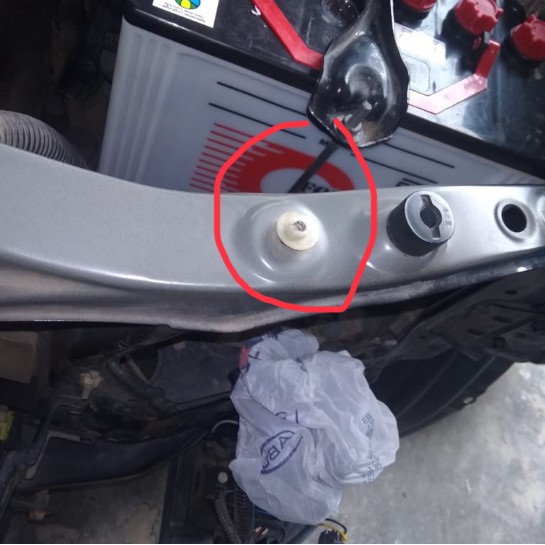 Kancing Klip Grommet Dudukan Baut Mobil Toyota