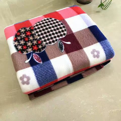 Selimut TRAVELLING Fanel Super Hangat uk 140x180 Motif kotak