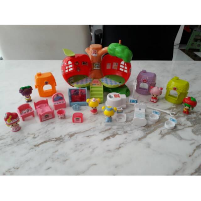 Preloved 3 in 1 Takara Tomy Koeda Chan Apple Tree House Playset dng 6 figure Mainan Anak Takara Tomy
