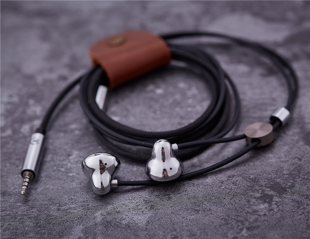 Ks Earphone In Ear Hifi Heavy Bass Bahan Kuningan