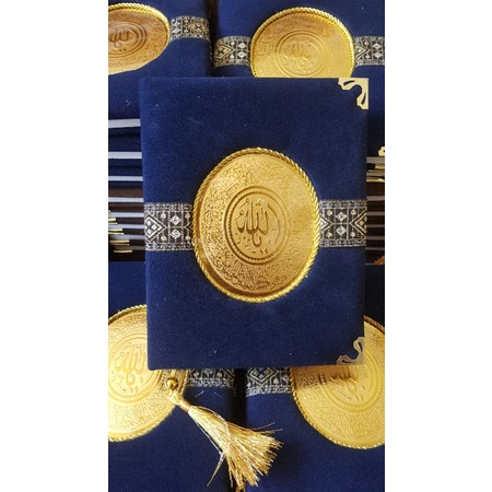 

BUKU YASIN 208 HAL. BAHAN BLUDRU HALUS