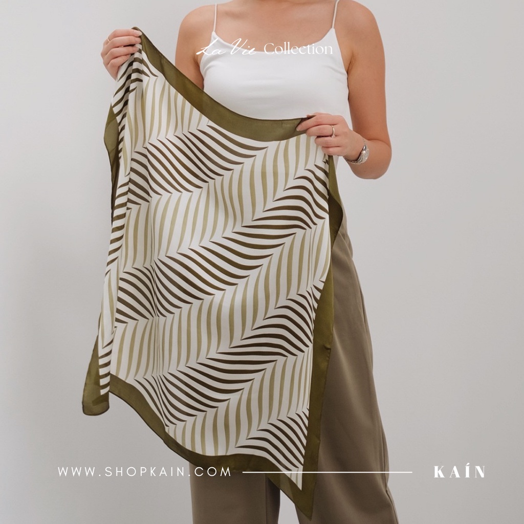 SHOPKAIN PALM scarf in Pear - LA VIE  Collection