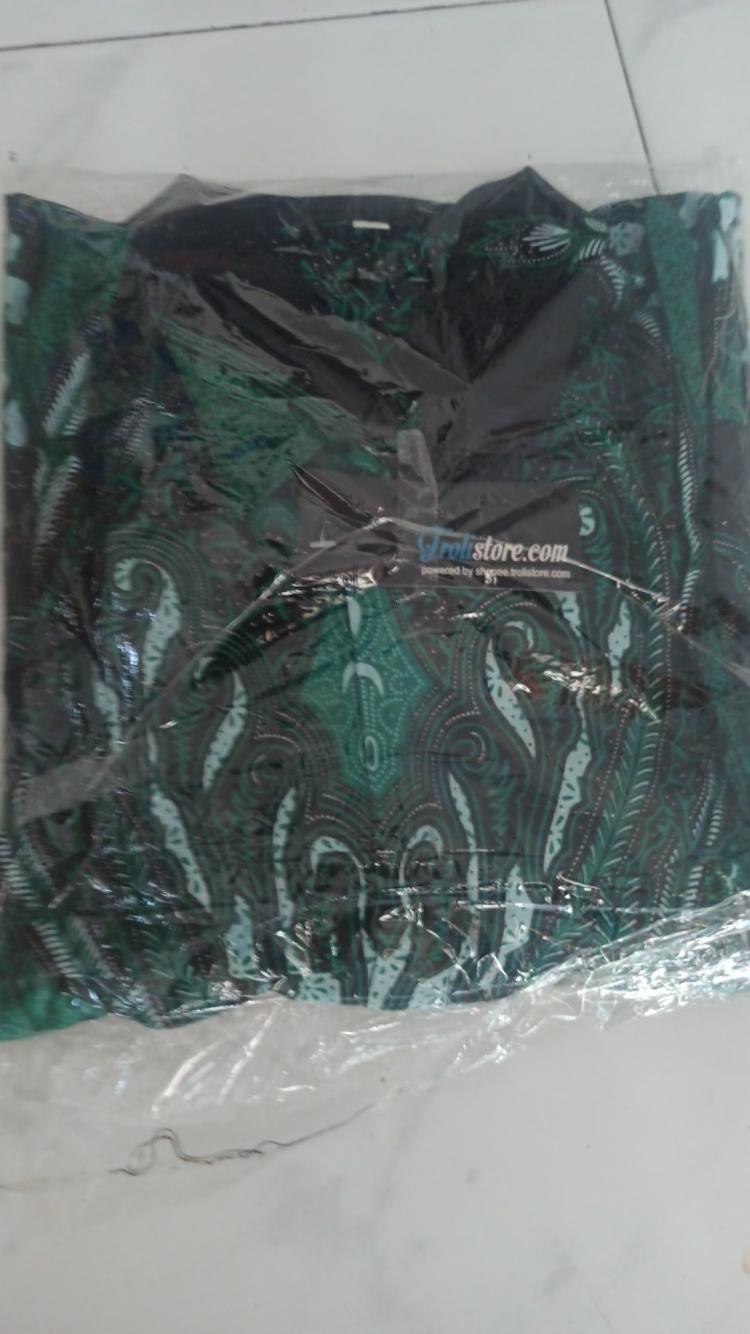 Trolistore Grosir Kemeja Batik Pria Cowok Lengan Panjang Warna Biru Hijau Merah Motif Asmarandana
