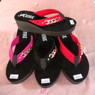 ANUR-sandal anak perempuan wedges spon capit rantai tinggi 4 cm