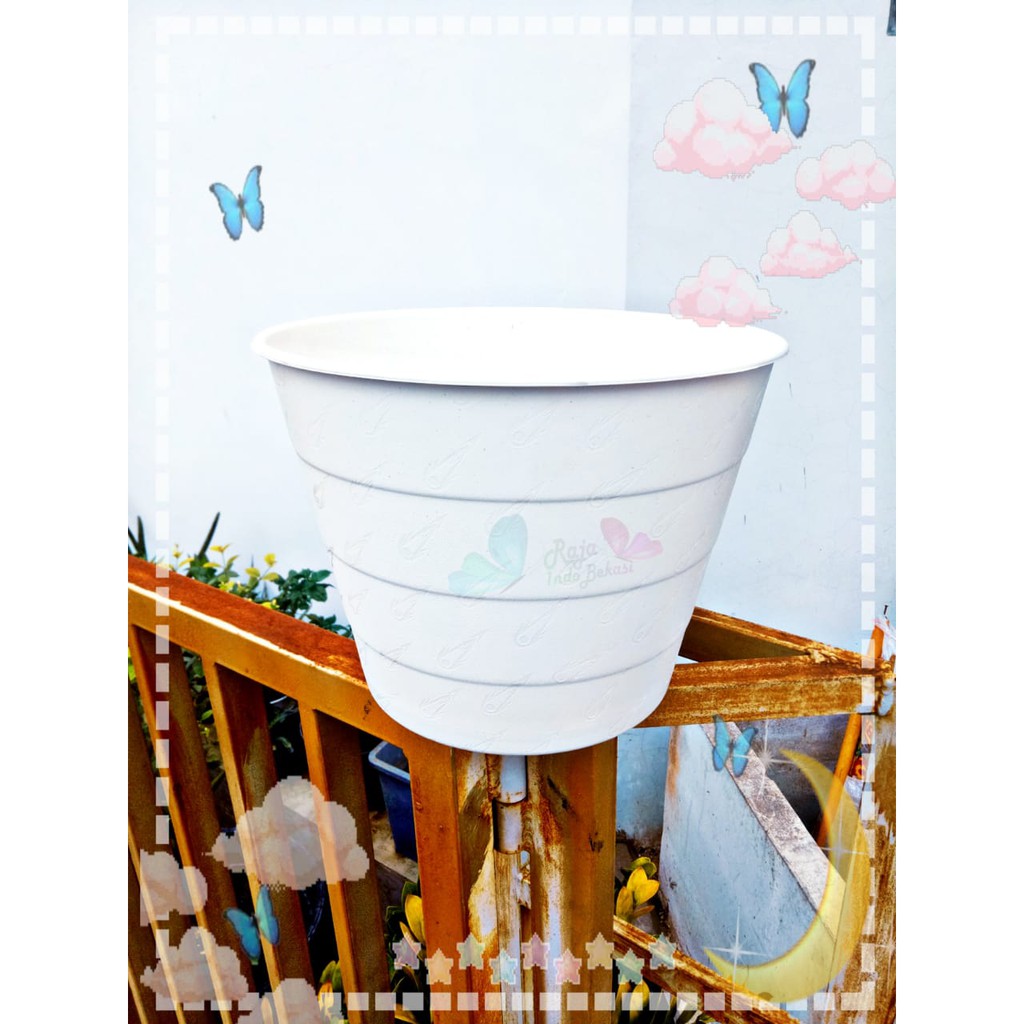 Pot Monas Meteor Garden 2020 Putih - Pot Bunga / Pot Tanaman - Pot Plastik - Ukuran Mirip Tawon 27
