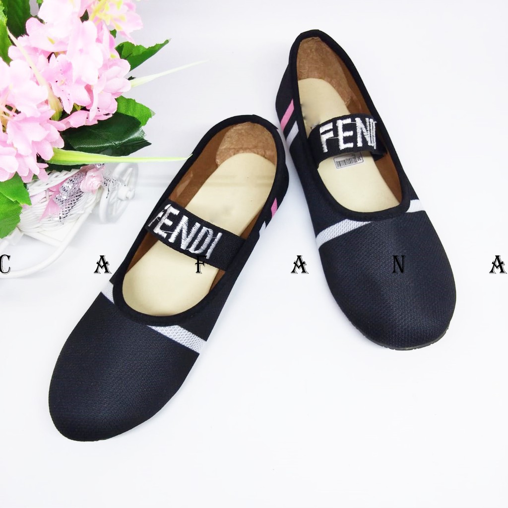 Flat Shoes Wanita Sabila SDB107