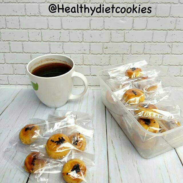 

Salted egg yolk cookies