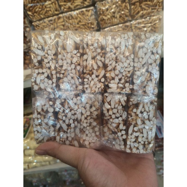 

Kipang Beras Isi 10 PCS