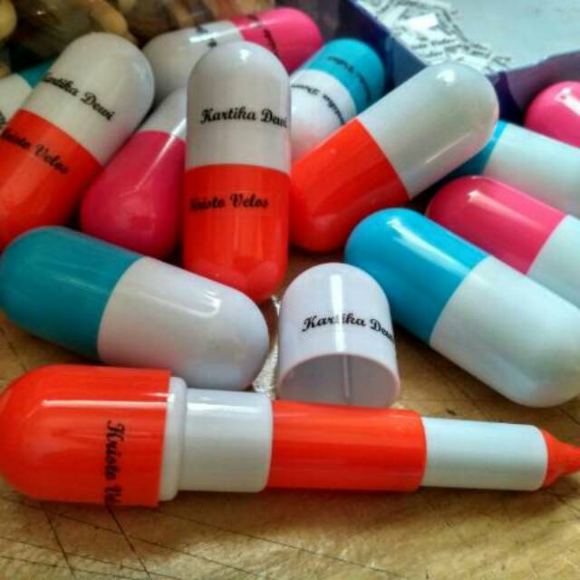 

Souvenir murah bolpen kapsul