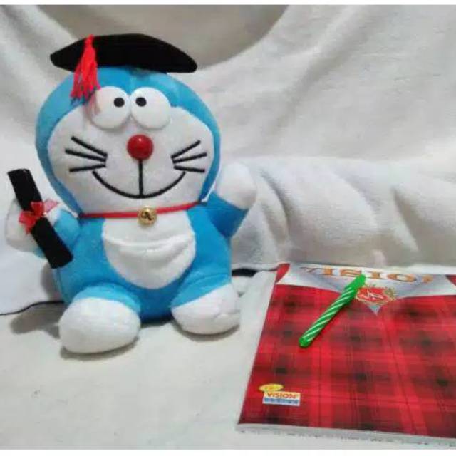 Boneka SNI doraemon wisuda size:M