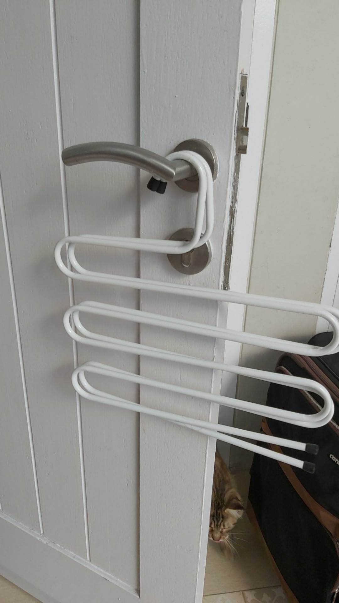[0176] Hanger Jilbab Hanger Bentuk S