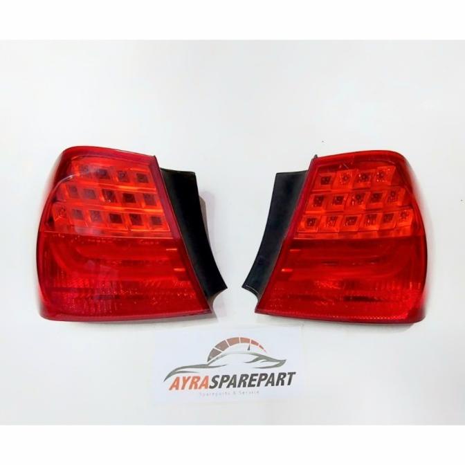 Stoplamp / Lampu Belakang Mobil Bmw E90