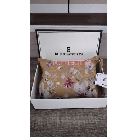 Buttonscarves Prayer Robe Fiore Mustard