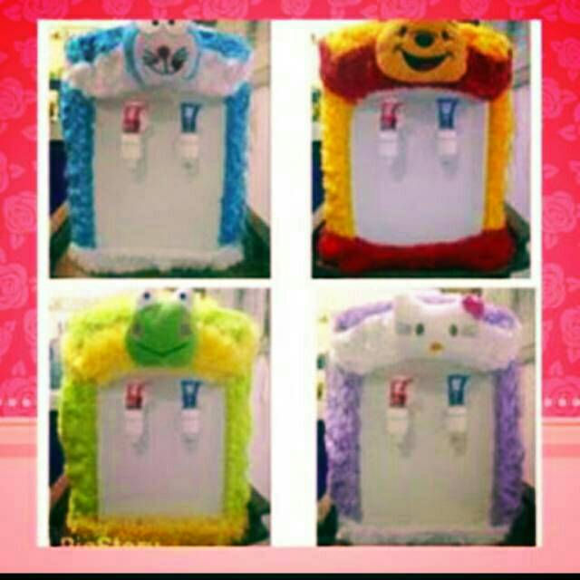 SARUNG DESPENSER KARAKTER