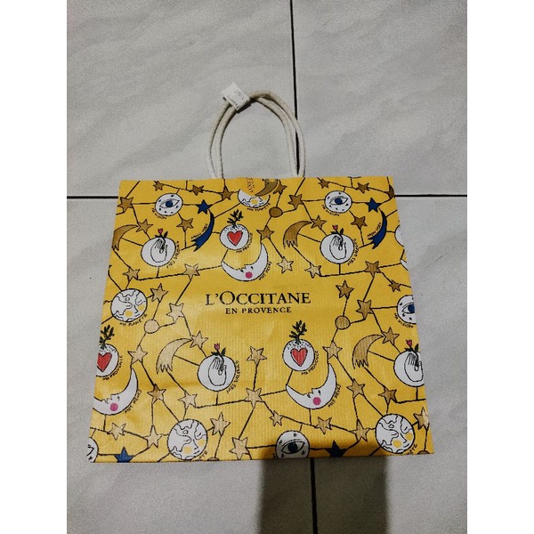 

Loccitane Bintang Paper Bag Paperbag Giftbag