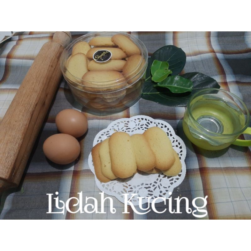 

kue lidah kucing