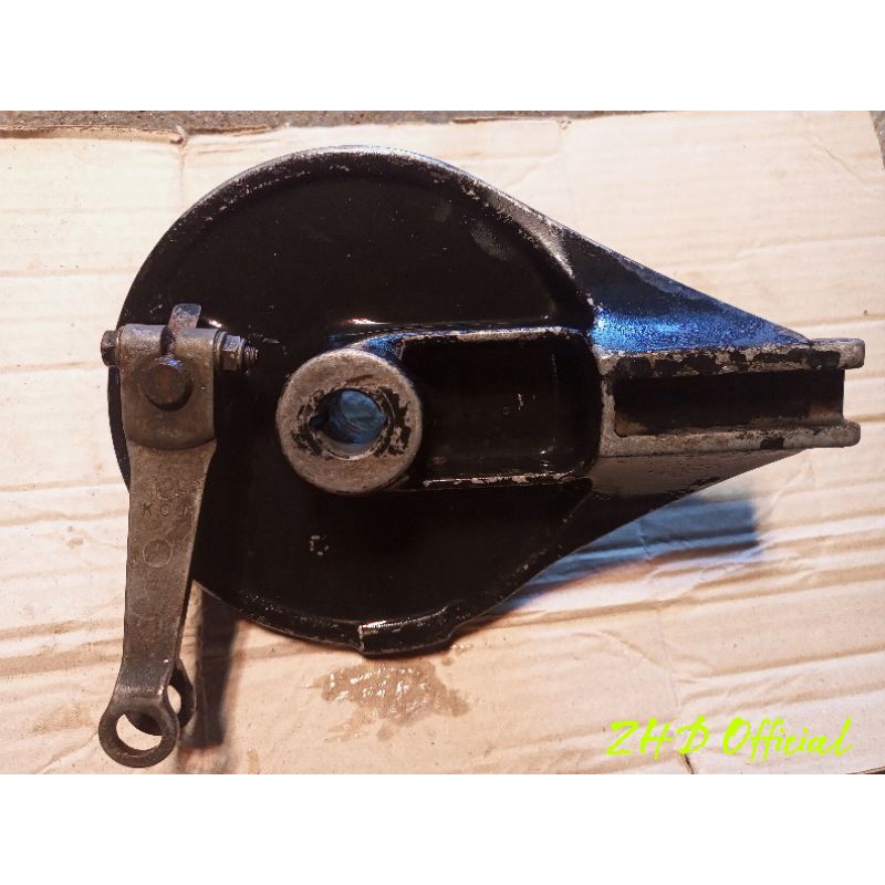 Tutup tromol panel rem belakang Tiger lama/Tiger lawas original