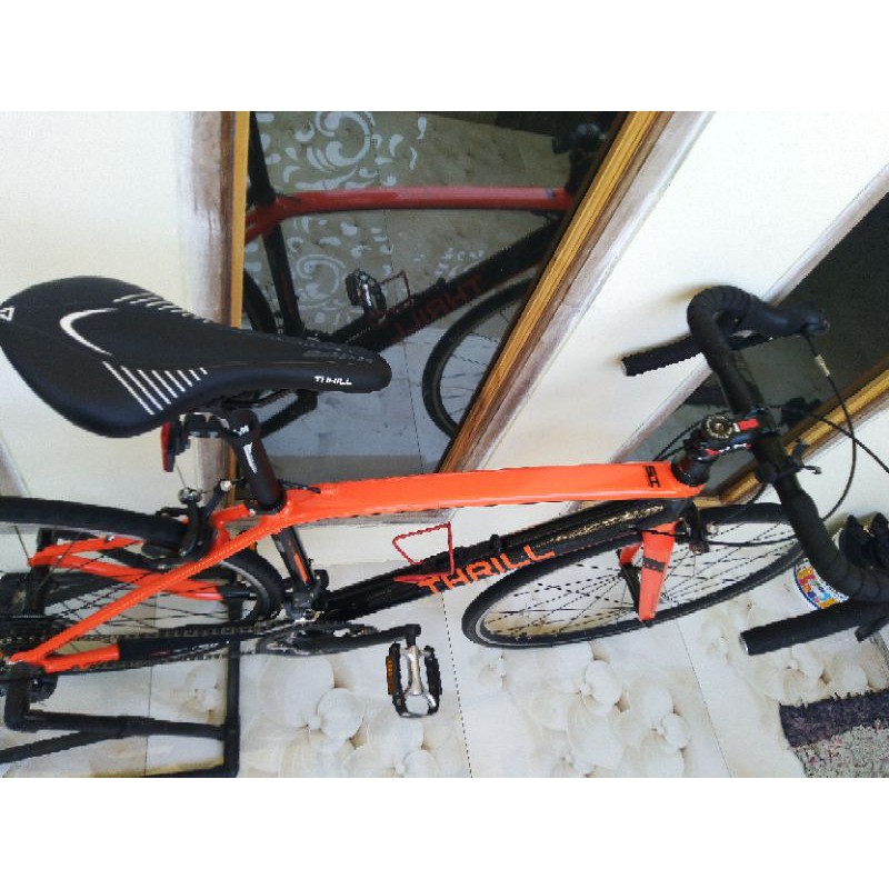 sepeda Roadbike thrill ardent 3.0 bekas seperti baru