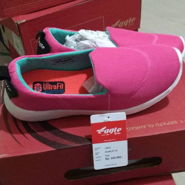 Sepatu eagle wanita