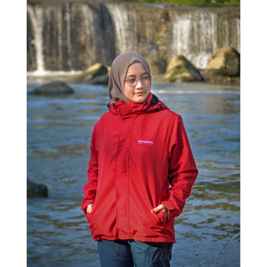 REDWOOD Jaket Gunung Anti Air - Jaket Outdoor Waterproof Pria dan Wanita Original-Merah