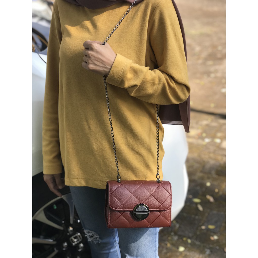 Slingbag Moxi Embos Rantai