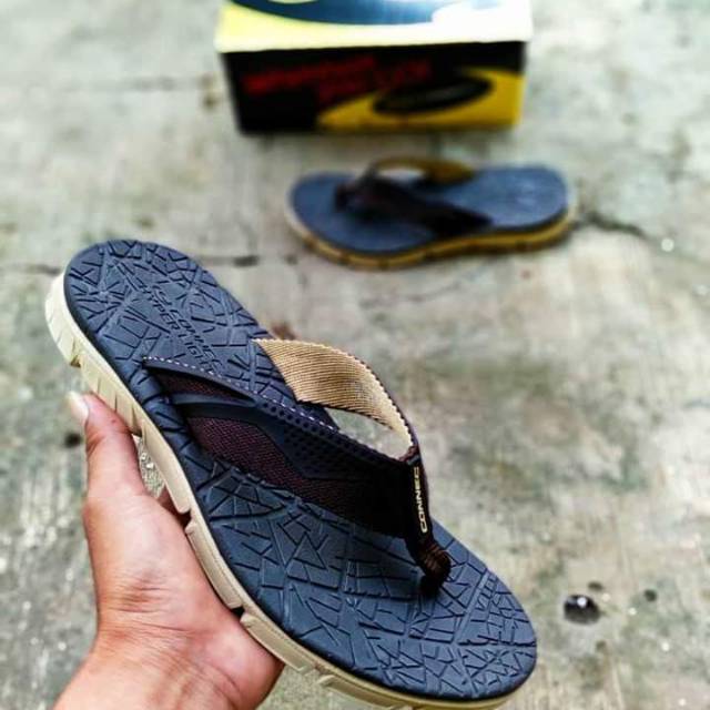 Sandal pria connec