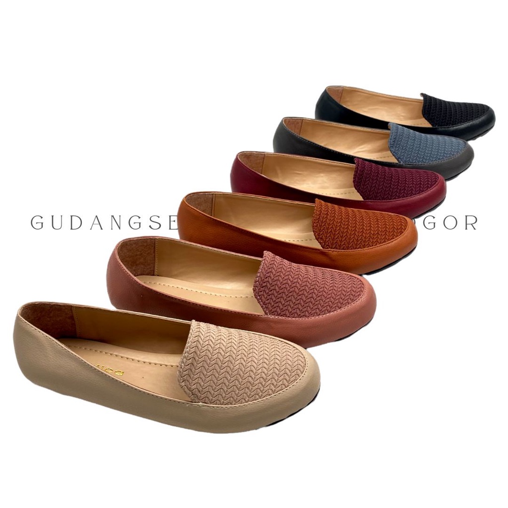 Gratica Sepatu Wanita Flat Shoes Moana AM 061