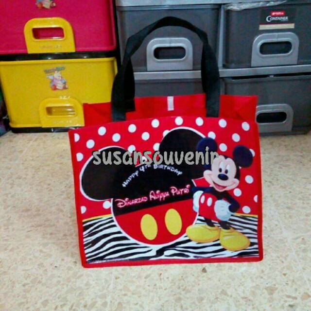 

Tas ultah tenteng mikcy