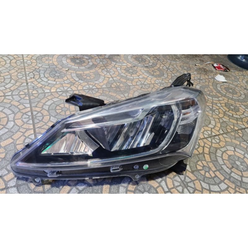 Headlamp Daihatsu New Sirion LED