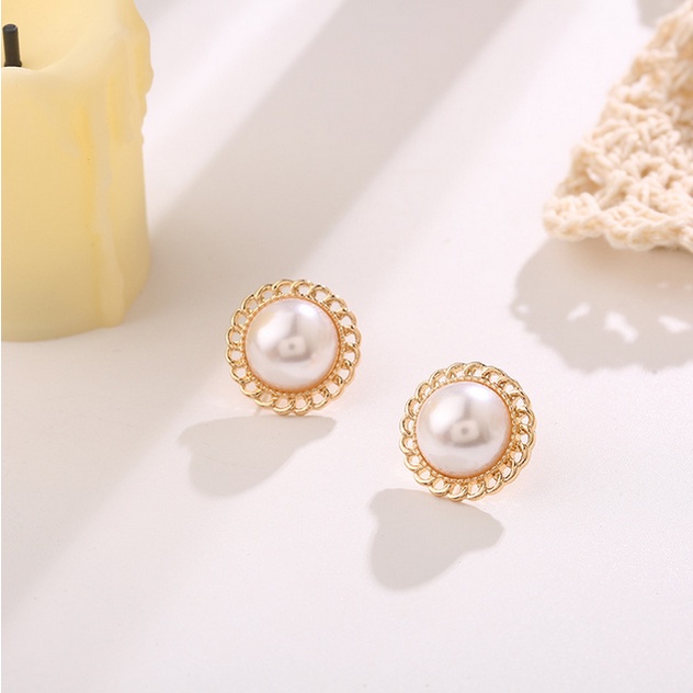 Anting Titanium Korea Perempuan Dewasa Hiasan Bulat Mutiara Pearl Aksesoris anting Fashion style Wanita korea ANT74