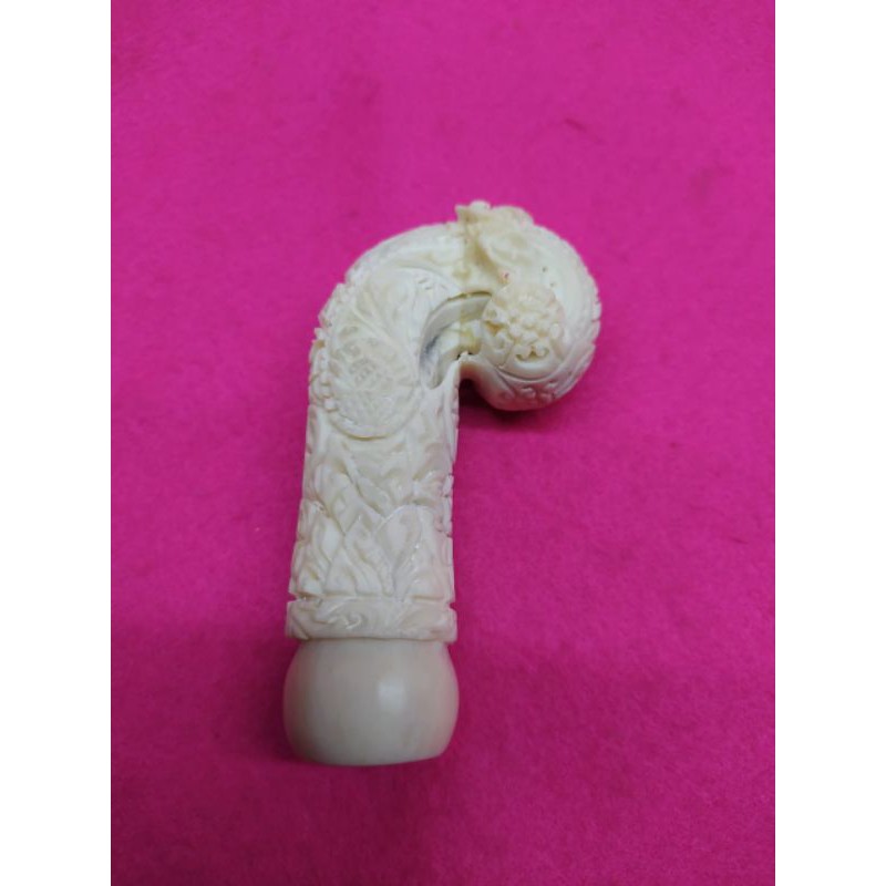 Deder Keris Bahan Tulang Ukiran Halus