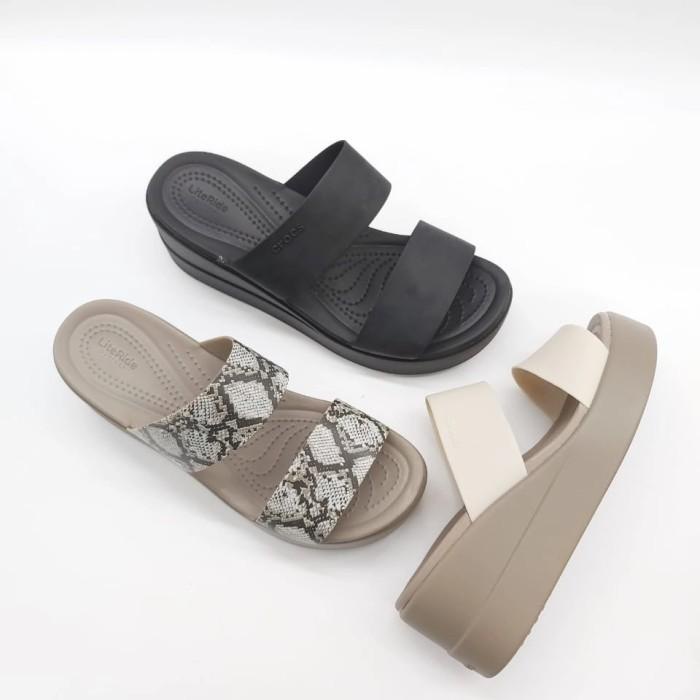 Sandal Crocs Brooklyn Mid Wedges  Sandal Crocs Wedges  Sandal Woman Restock