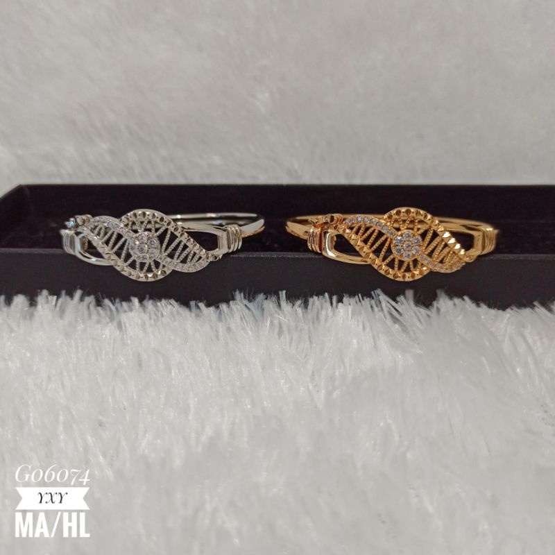 Gelang Yaxiya Bangle Bunga Gold/Silver G06074