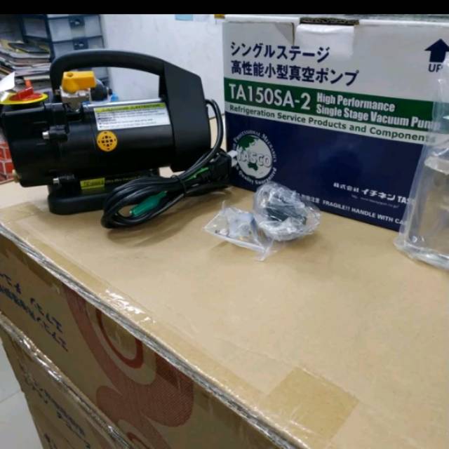 Vacum pump tasco TA150SA 2 VACUUM PUMP AC  1/4pk