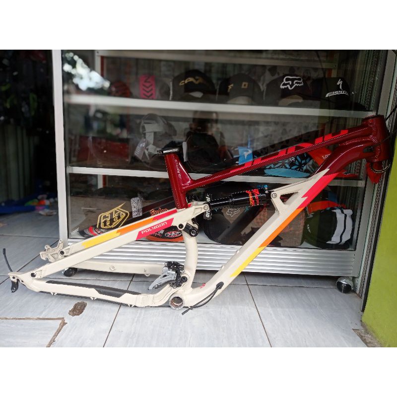 FRAME SEPEDA POLYGON SISKIU D5