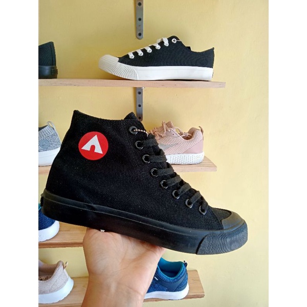 Airwalk New Basic Canvas High