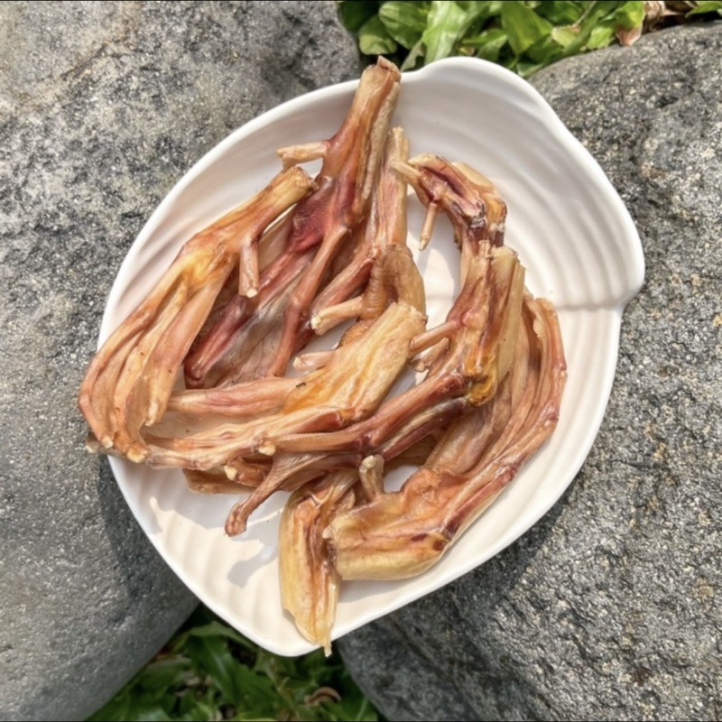 Rocky dehydrated duck claw or feet jerky