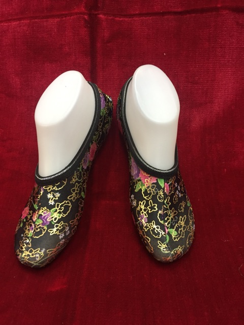 Kaos kaki tawaf motif semata kaki