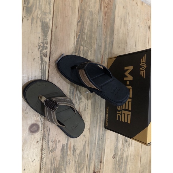 Sandal Pria Mgee