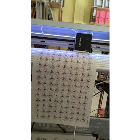 

stiker Vynil A3+ print&cut