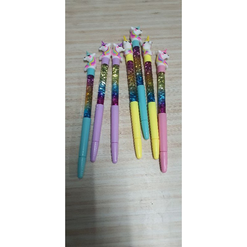 

unicorn gliter