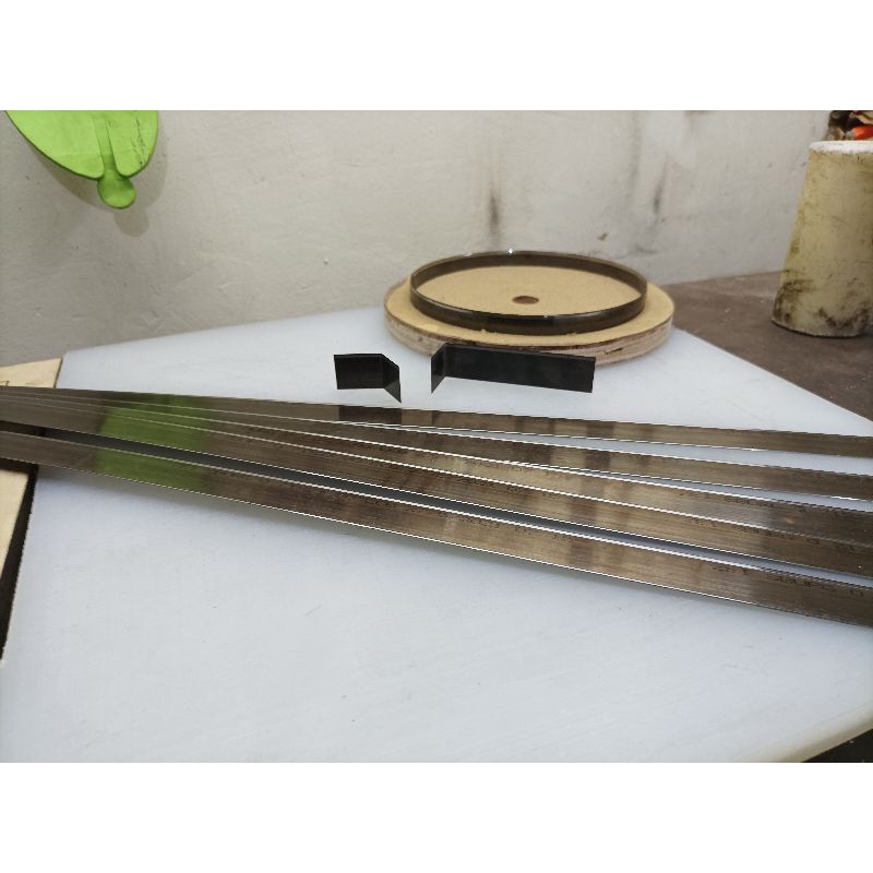 

rule die steel baja piaau pond 32x1.05mm 3pts