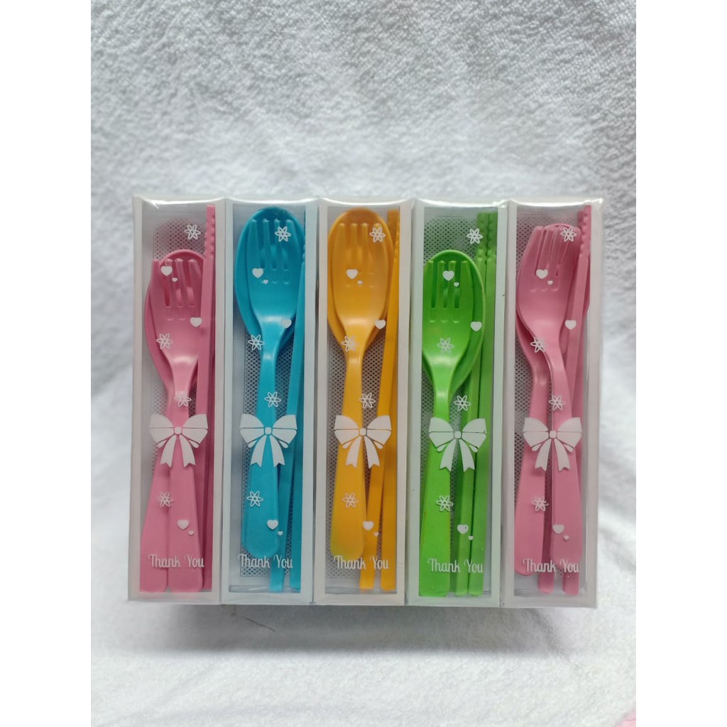 Souvenir Sendok Makan garpu sumpit kemas mika - Souvenir Travel Set Sendok - Garpu - Sumpit LOKAL