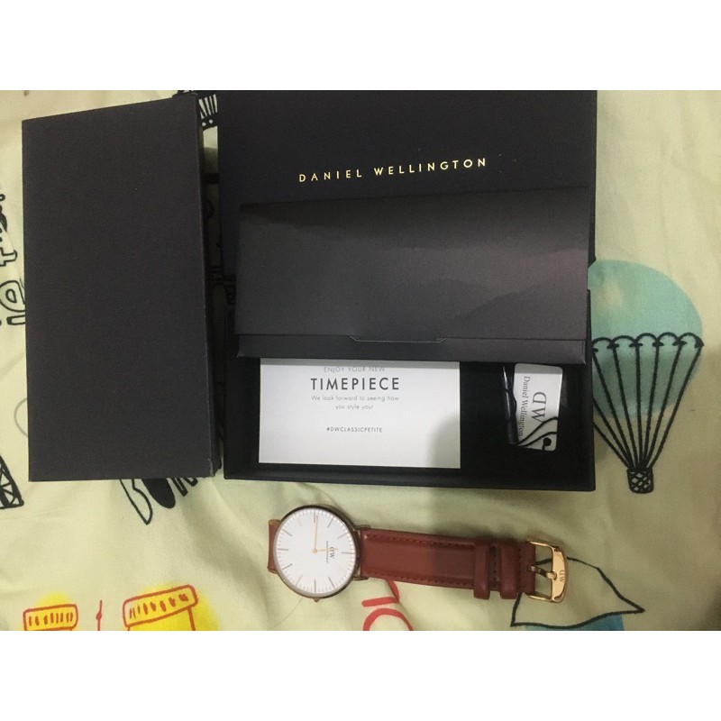 Preloved Jam tangan dw original / jam dw second